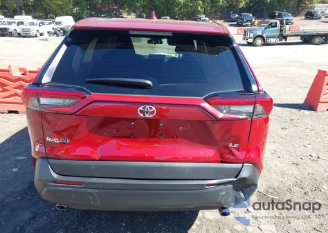 2025 Toyota Rav4 Le z USA, uszkodzony, nr VIN 2T3H1RFV6SW378846